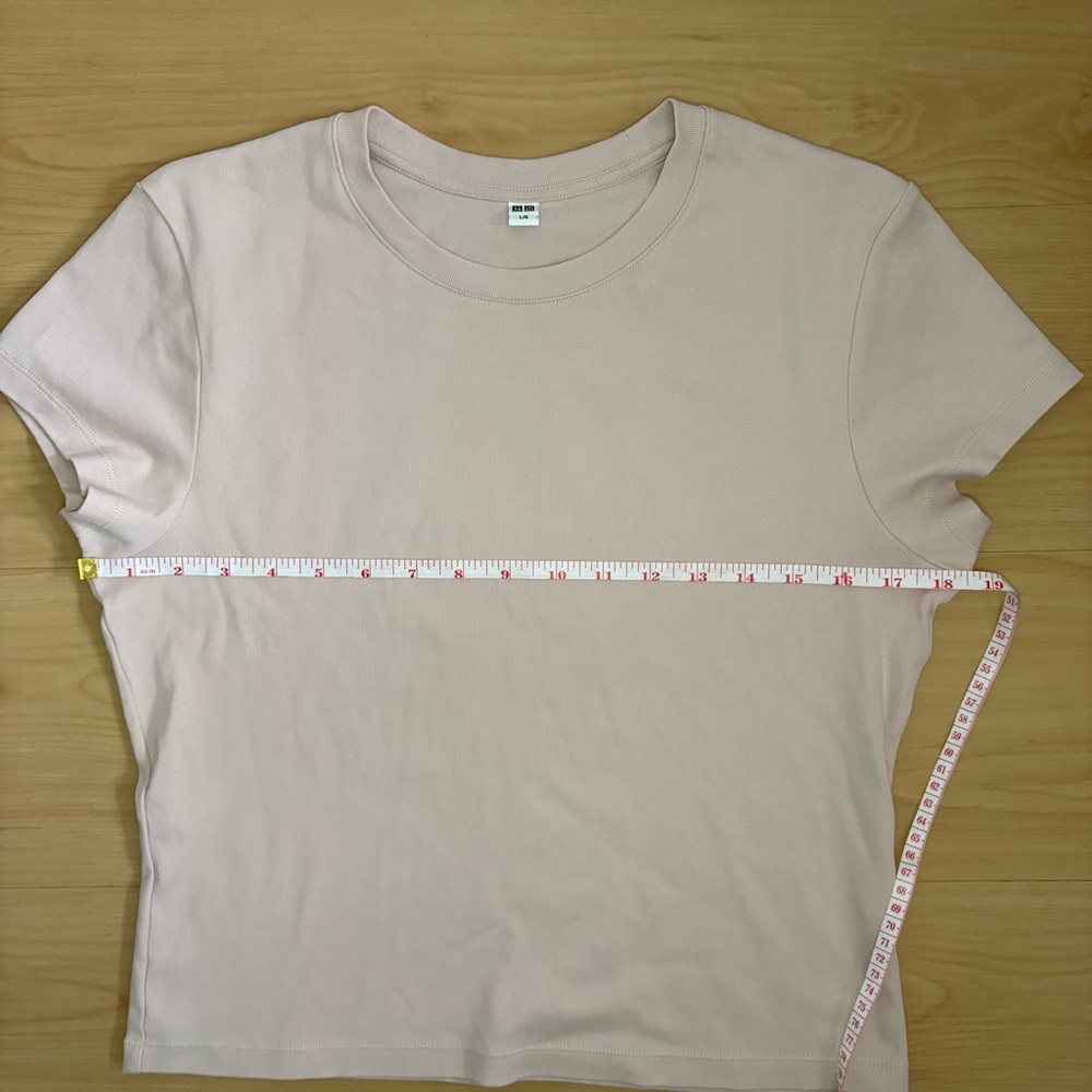 Uniqlo Pink Mini T-Shirt Short Sleeve Size Women's Large Cotton - Picture 8 of 8